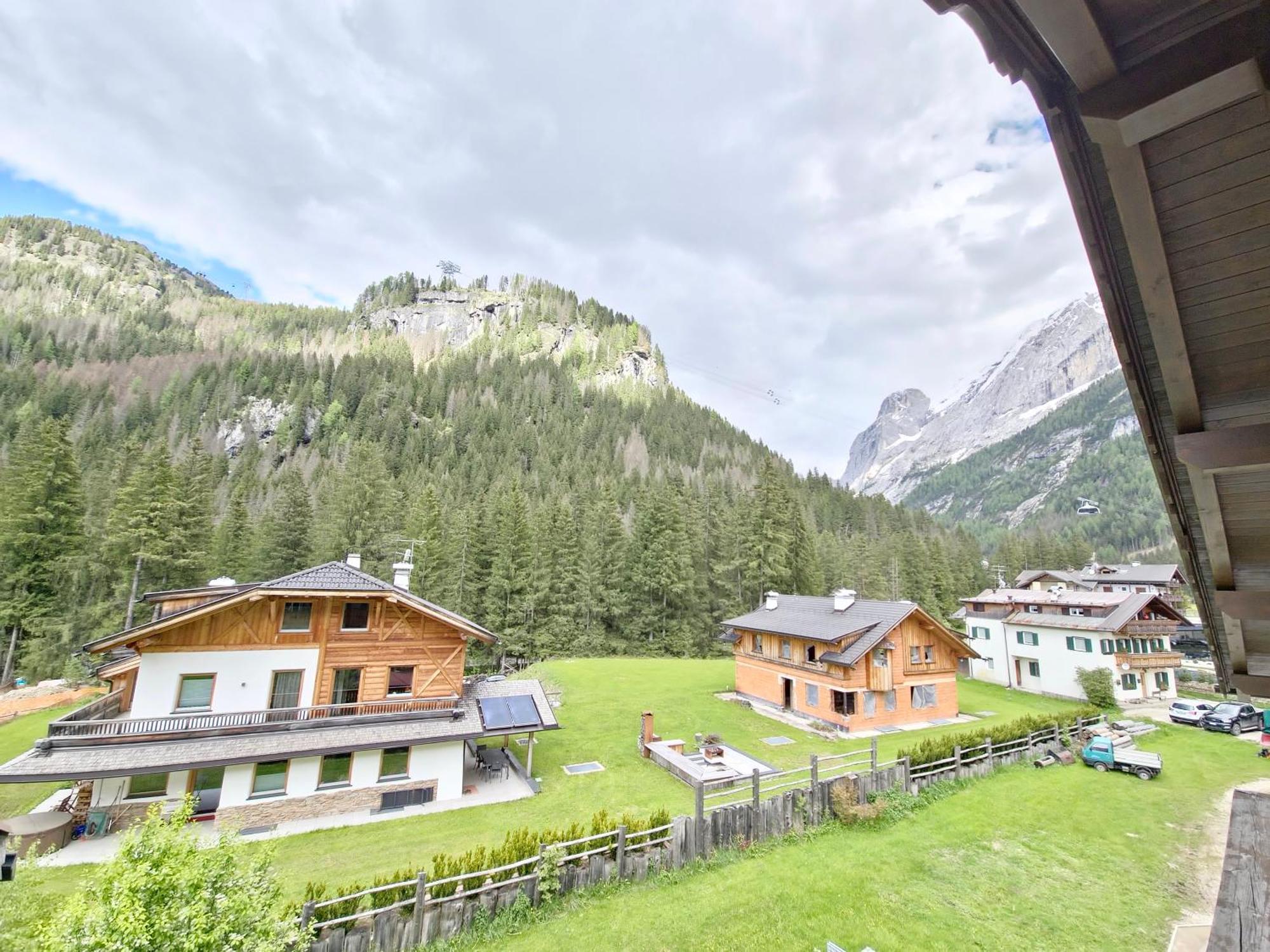 Residence Villa Flora By Ama Val Di Fassa Canazei Extérieur photo